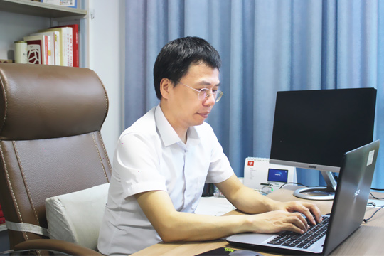 专访NG大舞台：从默默无闻到“巨人”，实力铸就辉煌