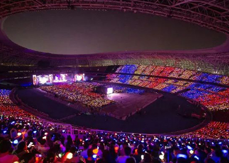 NG大舞台LED巨幕和荧光棒燃爆周杰伦太原演唱会（第二场）